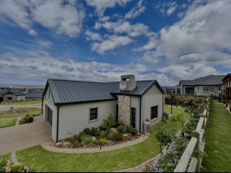 2 Bedroom Property for Sale in Hartland Lifestyle Estate Western Cape